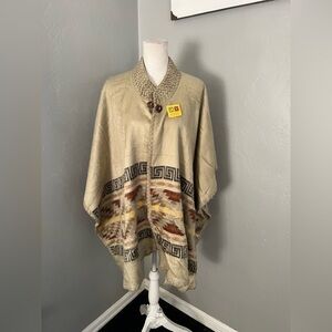 MAYA INCA Women’s Beige Patterned Poncho with Button Detail size M